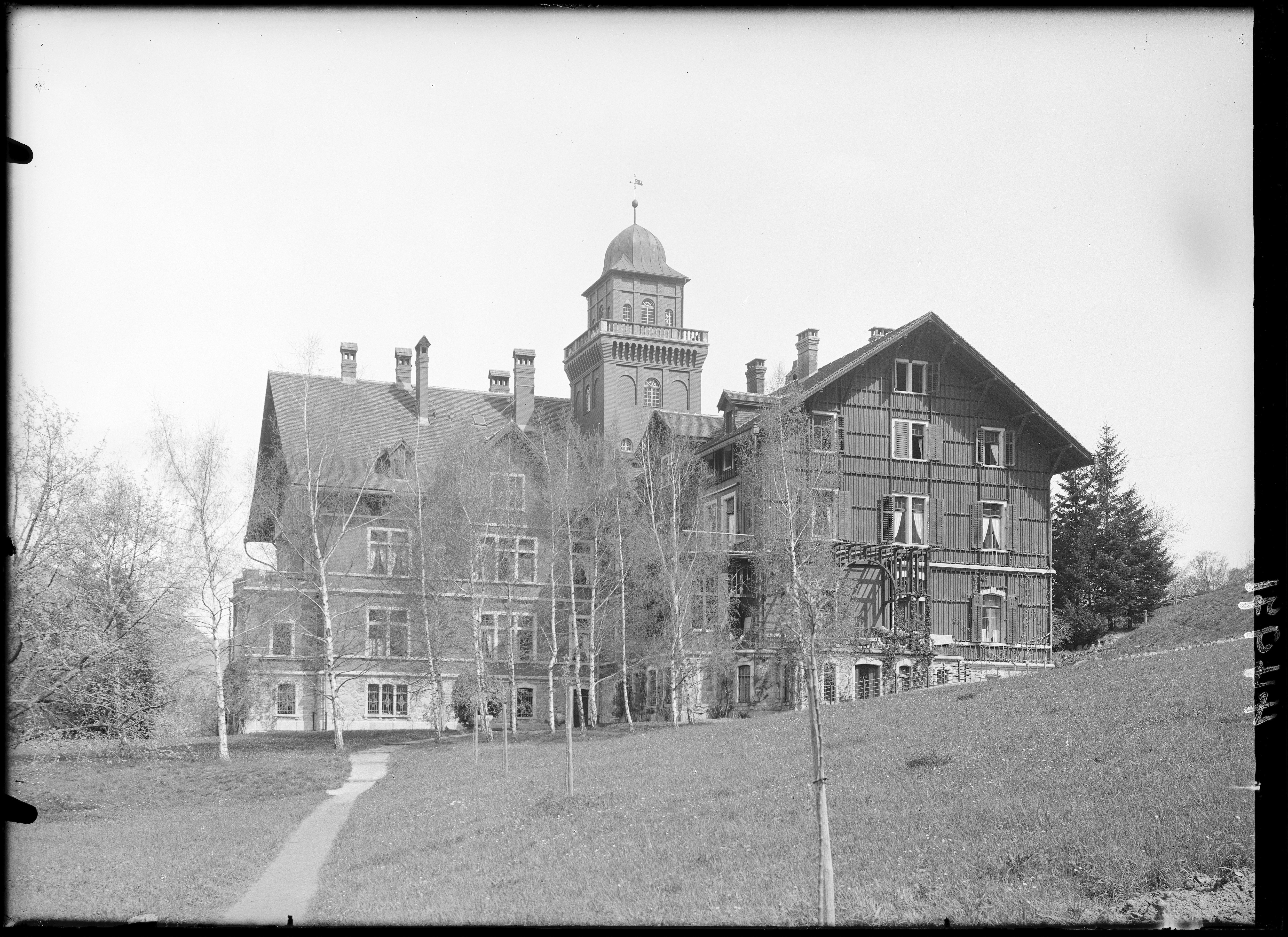 1911: Die Villa Fontana nach dem Umbau