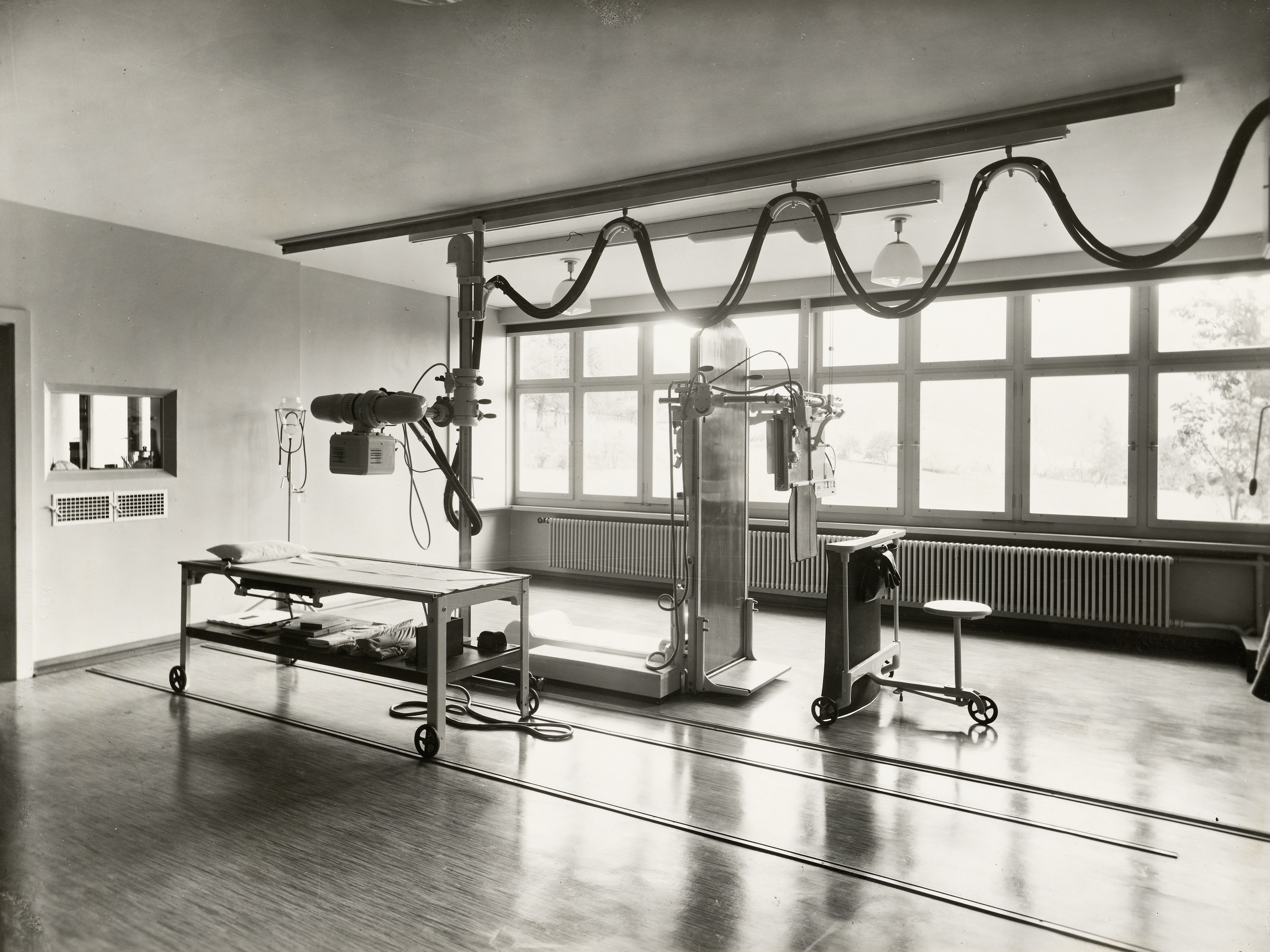 1941: Röntgenraum