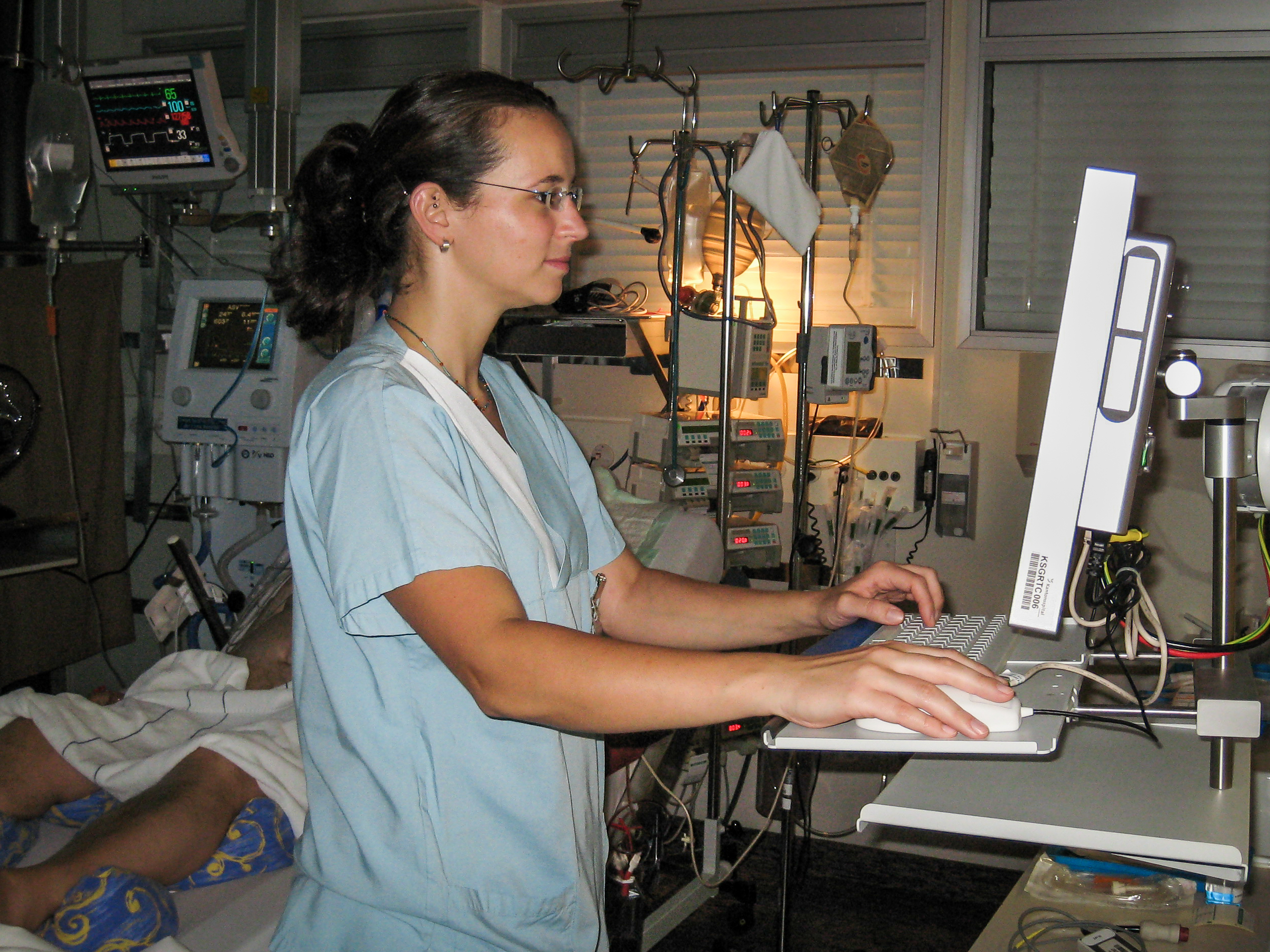 2007: Papierlose Dokumentation auf der Intensivstation des Kantonsspitals