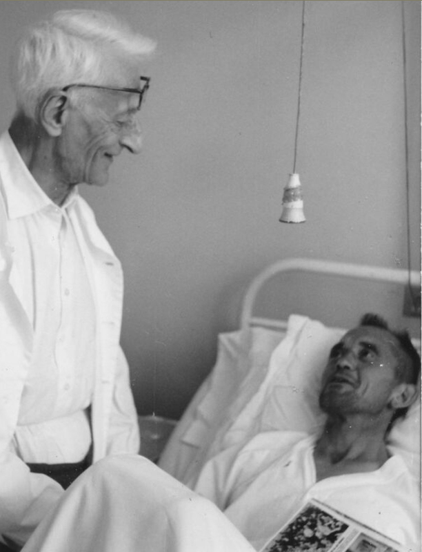 1950er-Jahre: Arztvisite im Kreuzspital