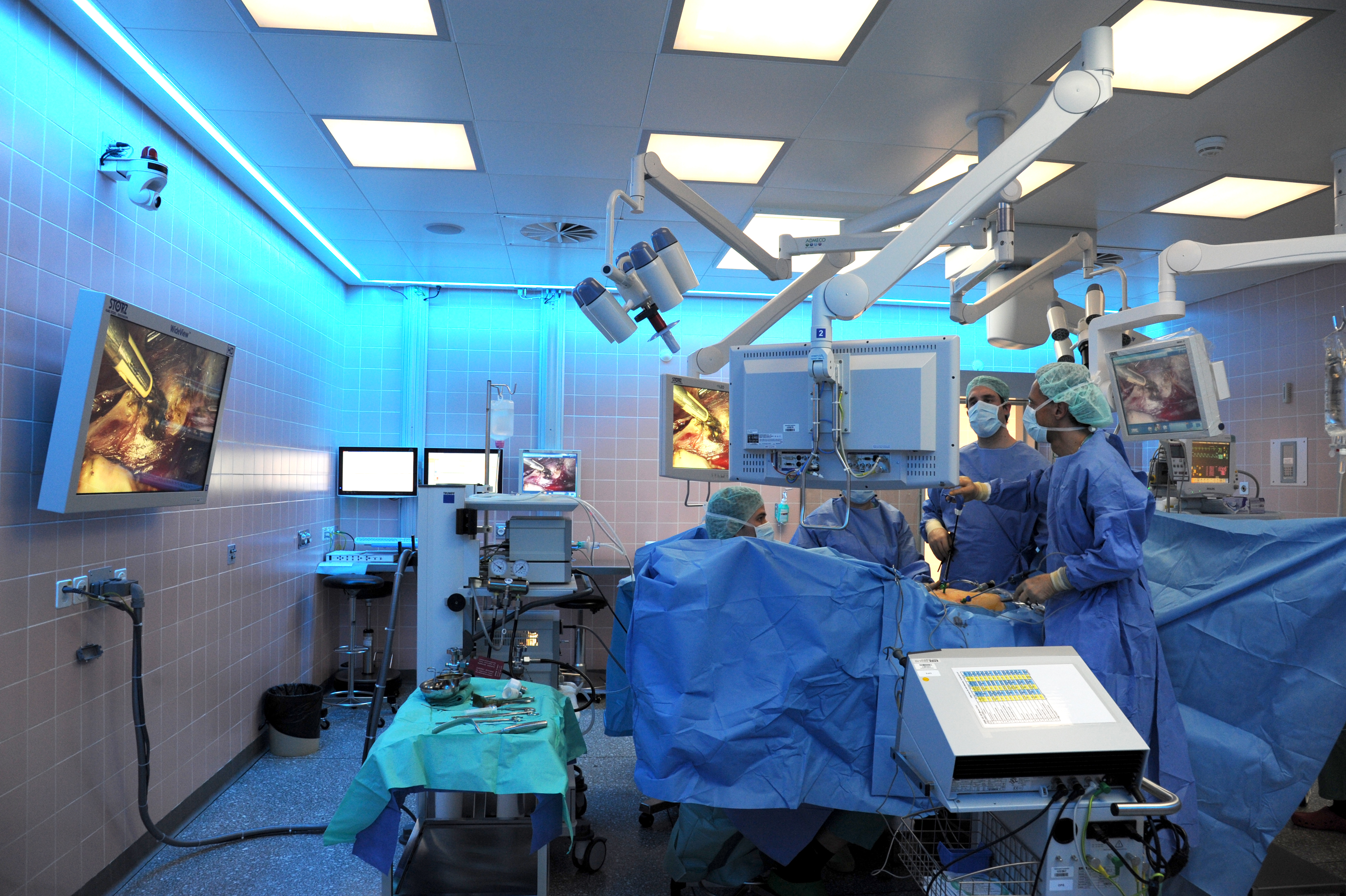 2013: Minimal-invasive Operation im Frauenspital Fontana