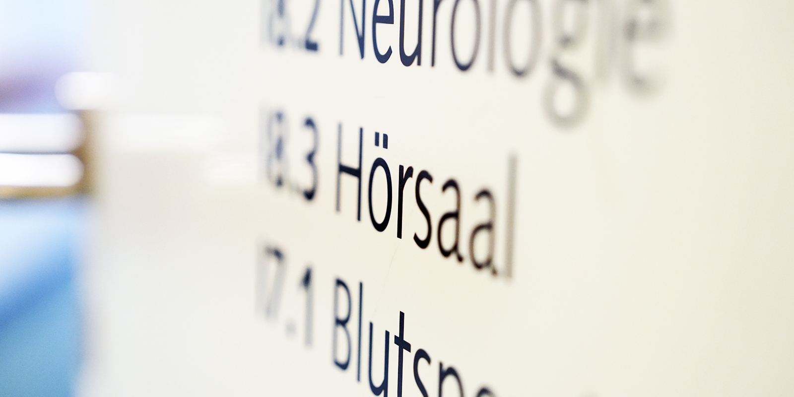 Beschriftung Hörsaal Kantonsspital Graubünden