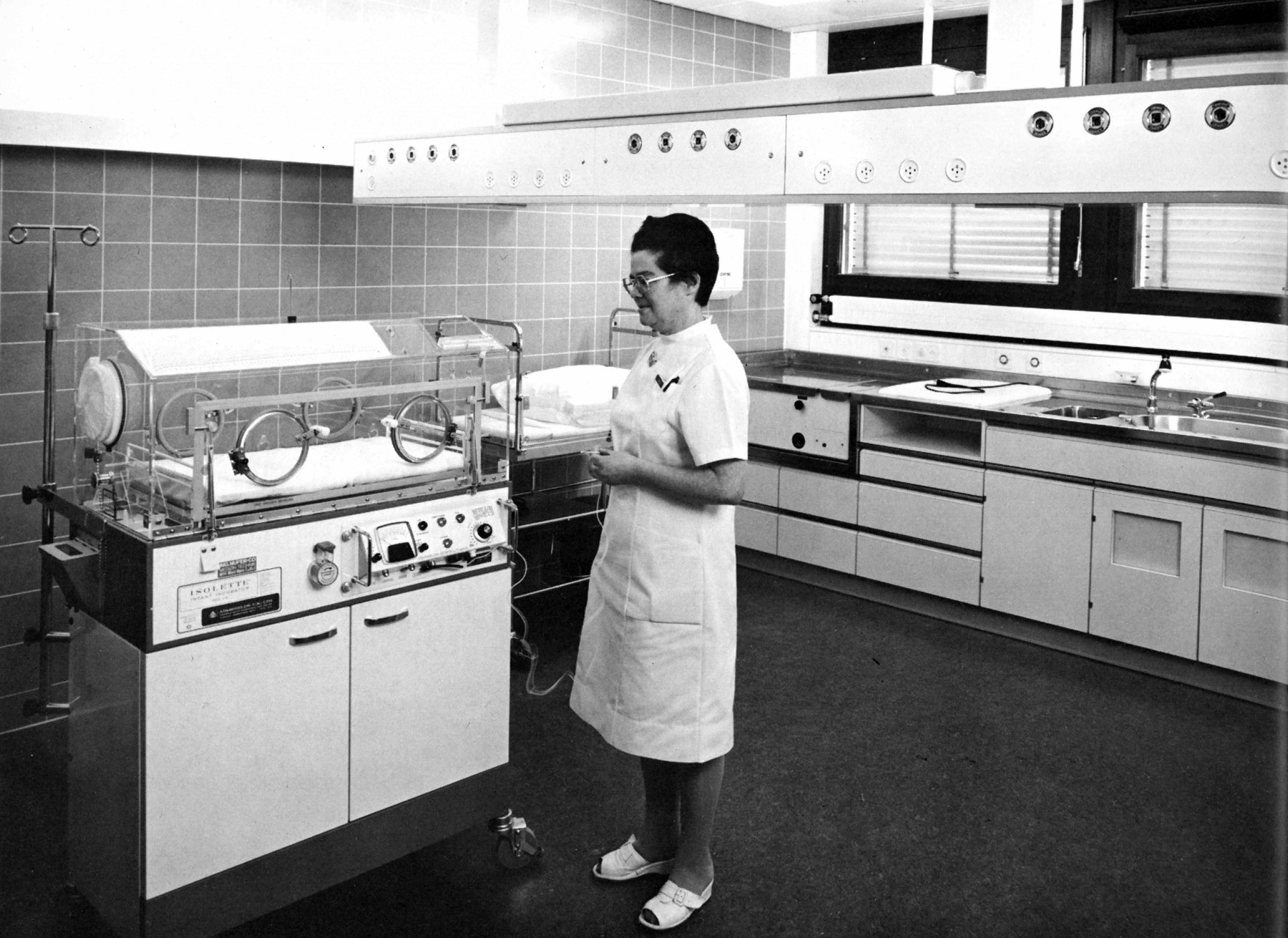 1974: Die Frühgeburtenabteilung im Fontanaspital